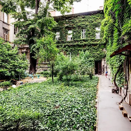 The Fashion Street Apartment