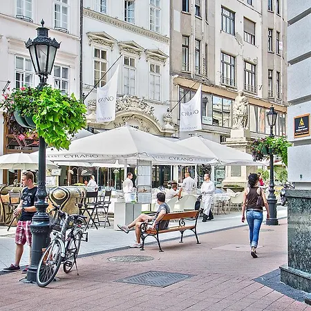 Apartment The Fashion Street *