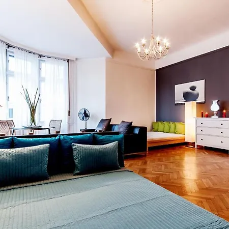 Apartment The Fashion Street